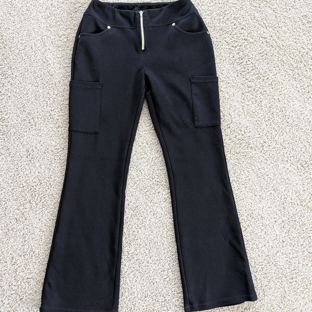 Jaanuu Shanti Small black scrub bottoms